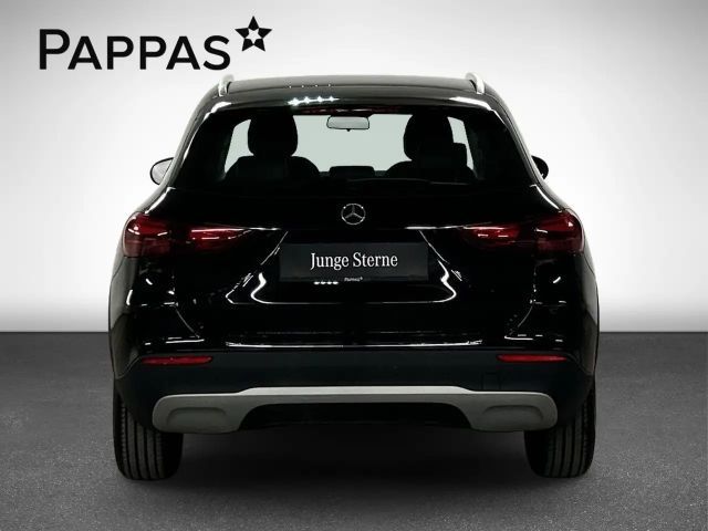 Mercedes-Benz GLA 180 Österreich-Edition *LED-HPS, 7G-DCT, Rückfahrkamer