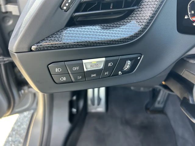 BMW 118 118i M-Sport Sedan