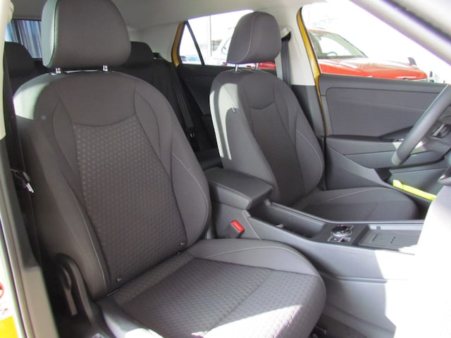 Volkswagen T-Roc T-Roc 1.5 +LED AHK RFK SHZ 17Zoll 4J Garantie