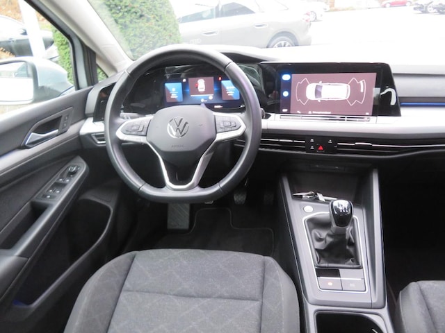 Volkswagen Golf Life Variant