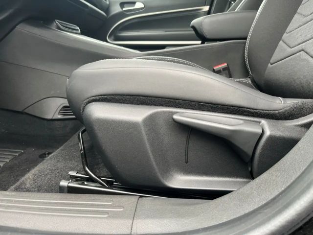 Jeep Avenger Full-Electric Summit