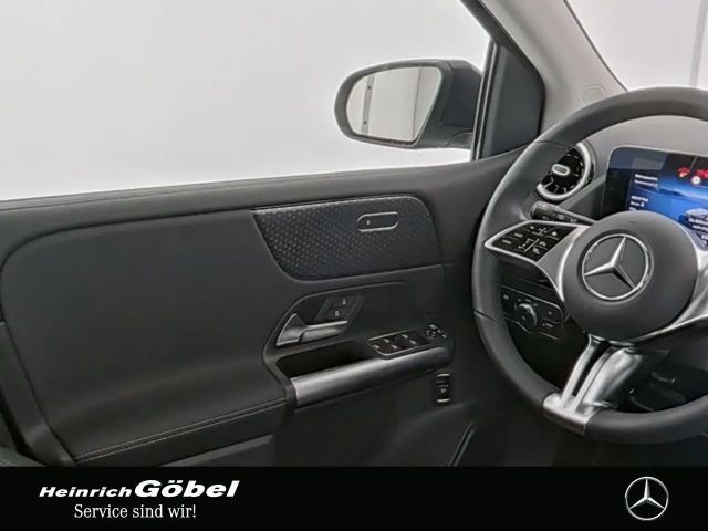 Mercedes-Benz B 180 Progressive Sedan