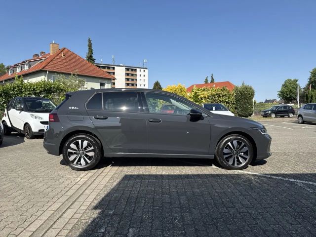Volkswagen Golf 1.5 TSI Golf VIII