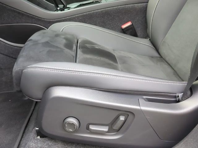 Volvo C40 Twin Engine Ultimate