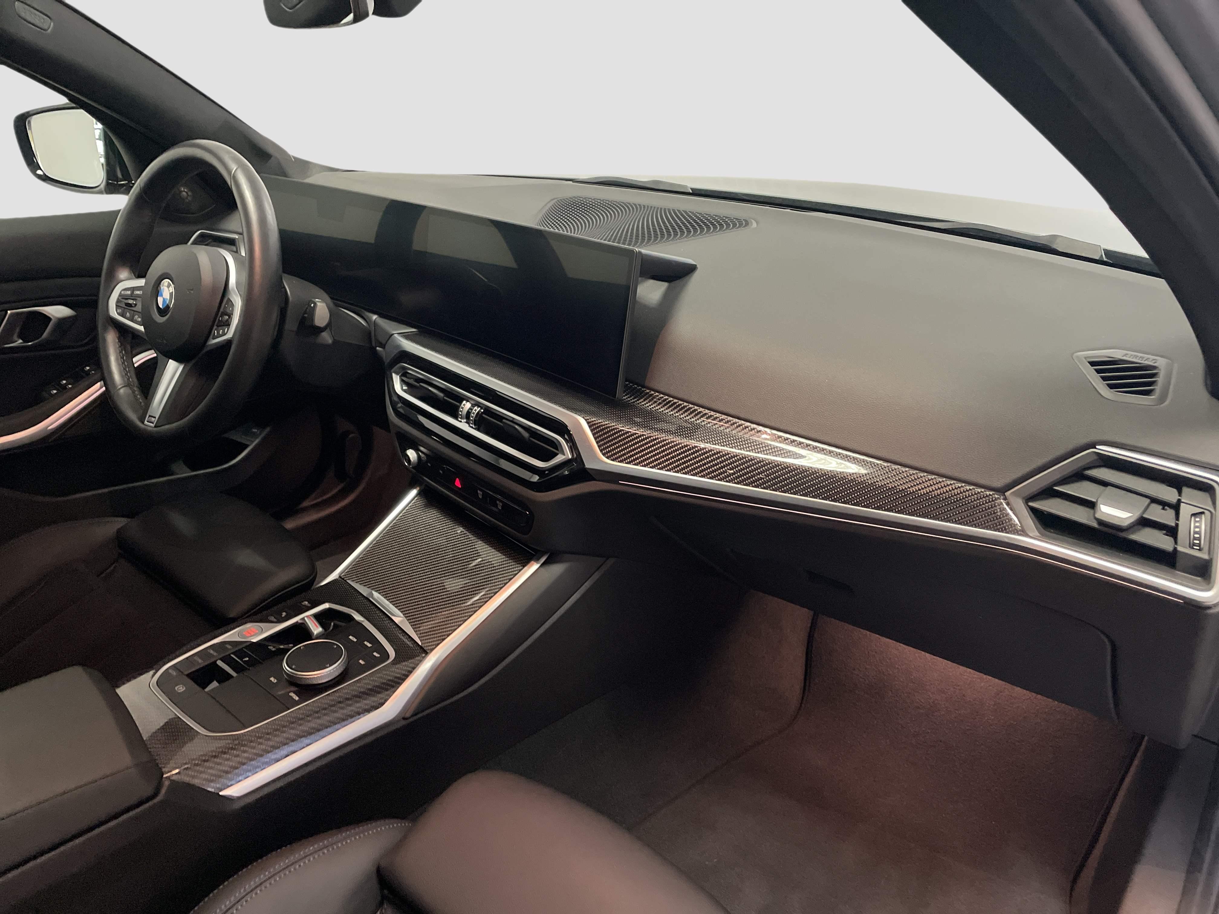 BMW 330 330i Sedan xDrive