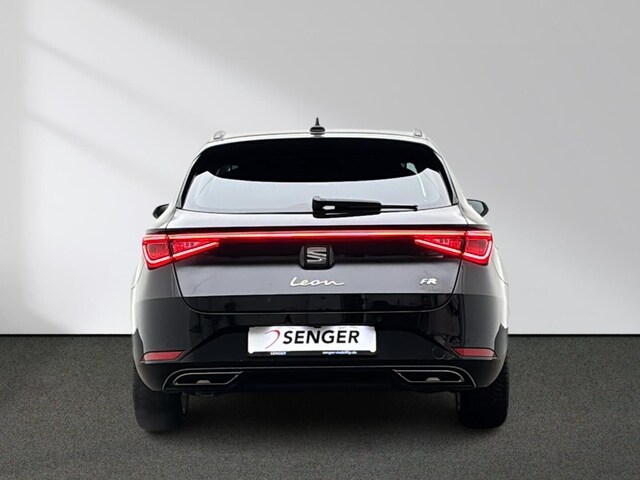 Seat Leon 2.0 TDI DSG FR-lijn Sportstourer