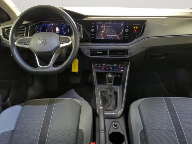 Volkswagen Polo 1.0 TSI DSG Style