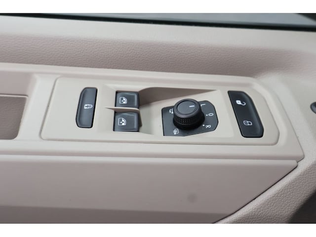 Volkswagen Multivan 2.0 TDI DSG Lang T7