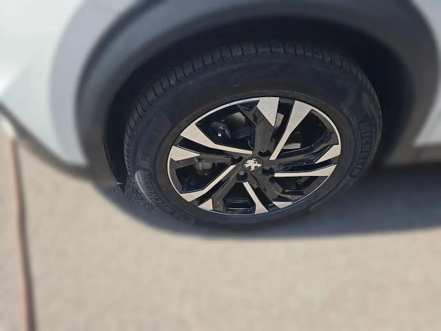 Peugeot E-2008 Allure Pack