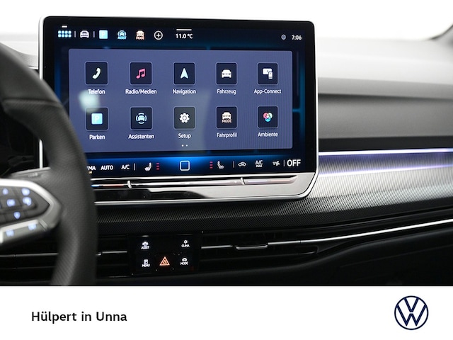 Volkswagen Golf 1.5 eTSI Golf VIII R-Line