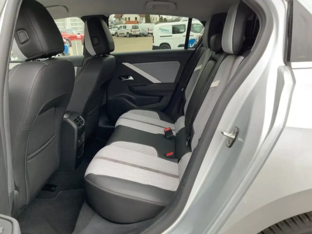 Opel Astra 1.2 Turbo Elegance Turbo