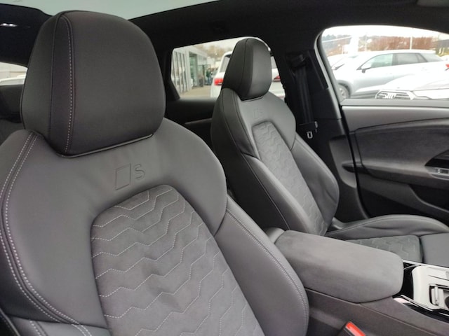 Audi A6 e-tron Avant Quattro