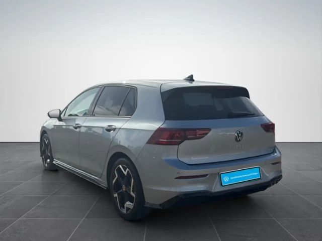 Volkswagen Golf 1.5 eTSI Golf VIII R-Line
