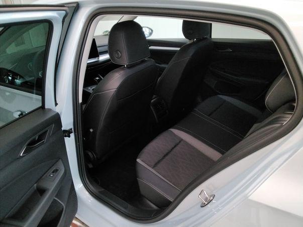 Volkswagen Golf 1.5 TSI Golf VIII