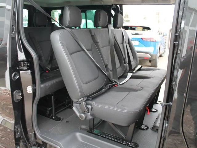 Nissan Primastar 8-zitter L2H1 Tekna