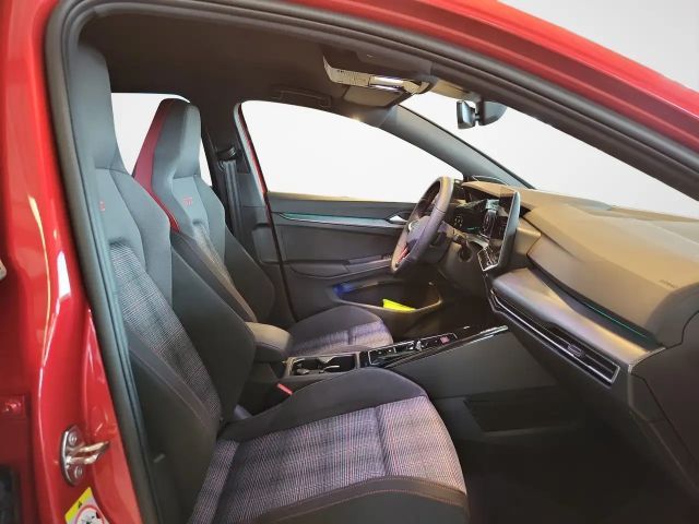 Volkswagen Golf 2.0 TSI DSG GTI