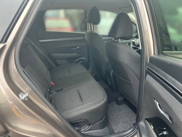 Hyundai Tucson 2WD Hybrid Trend