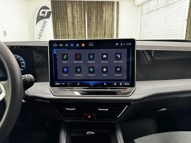 Volkswagen Passat ACT Business DSG Variant