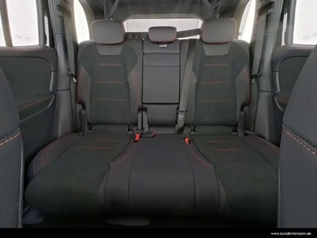 Mercedes-Benz GLB 180 AMG Line