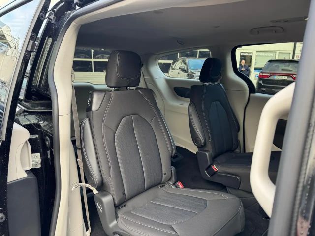 Chrysler Pacifica Chrysler Pacifica 3.6l V6 SXT 3,99% Finanzierung m