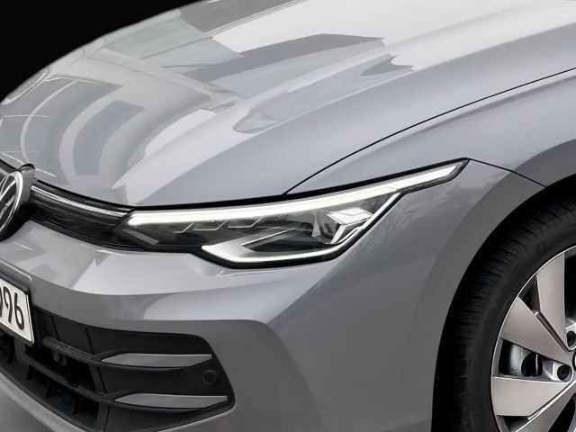 Volkswagen Golf 1.5 TSI Life Variant