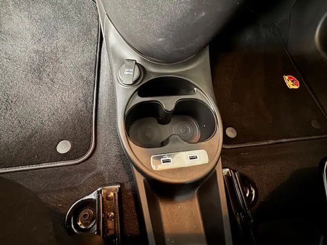 Abarth 595 PDC Klimaautom. DAB NAVI Scheckh. NUR 7.300 KM