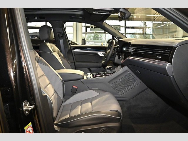 Volkswagen Touareg 3.0 V6 TDI R-Line