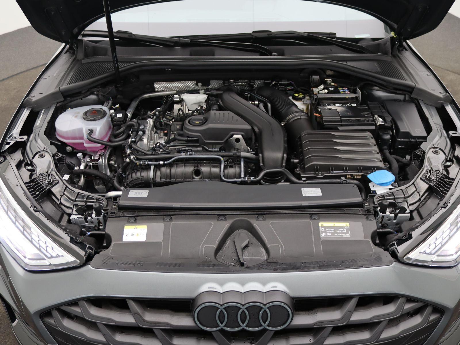 Audi A3 35 TFSI S-Line S-Tronic Sedan