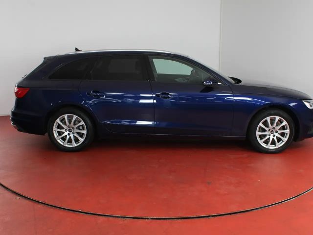 Audi A4 35 TDI Avant S-Tronic