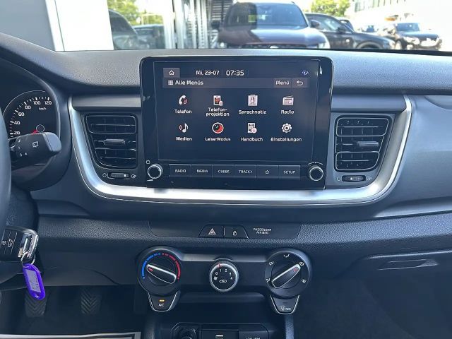 Kia Stonic Play Titan