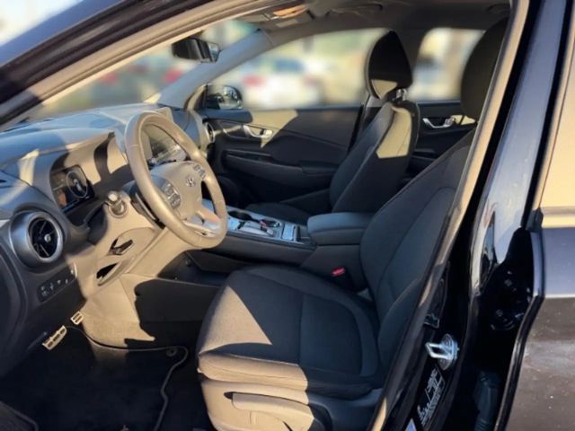 Hyundai Kona 2WD Electric Select