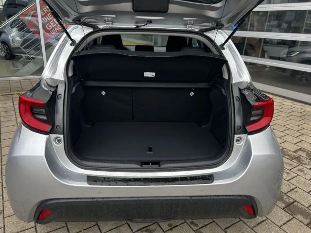 Toyota Yaris Hatchback Hybride VVT-i