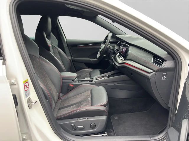 Skoda Octavia Combi RS iV