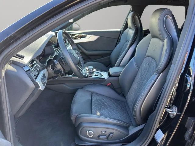 Audi A4 45 TFSI Avant Competition Quattro