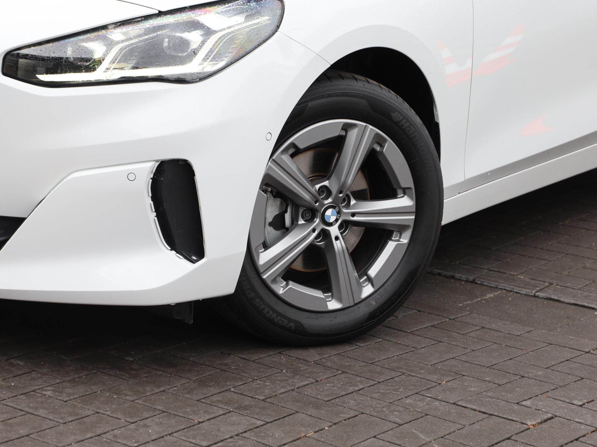 BMW 218 218i Active Tourer