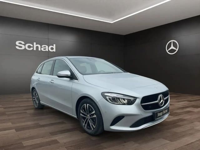 Mercedes-Benz B 180 Progressive Sedan