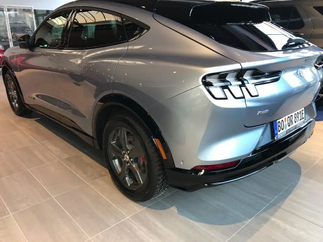 Ford Mustang Mach-E AWD