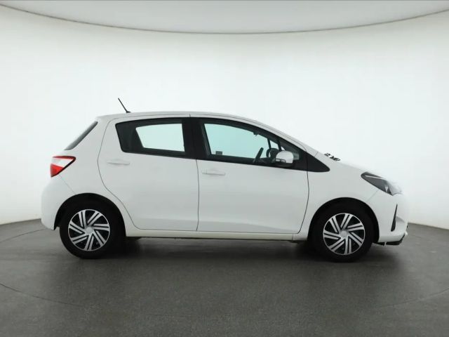 Toyota Yaris 1.0 VVT-i Comfort Hatchback