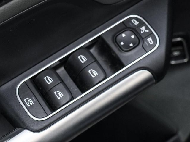 Mercedes-Benz EQA 300 4MATIC