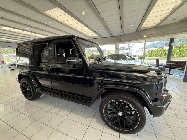 Mercedes-Benz G 400 AMG Line