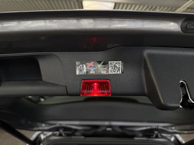 Mercedes-Benz GLB 250 4MATIC Premium