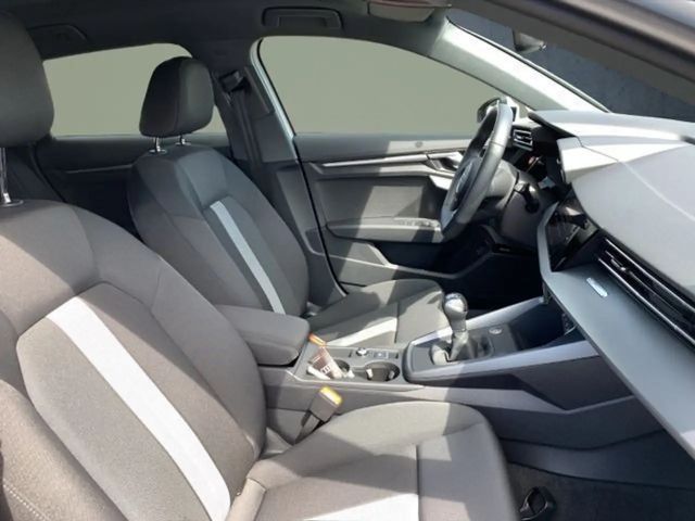 Audi A3 35 TFSI Sedan