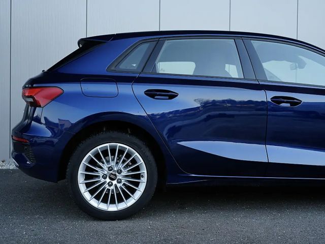 Audi A3 30 TDI Sedan