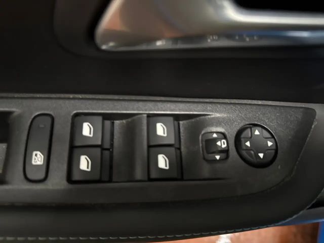 Peugeot E-208 Allure Pack