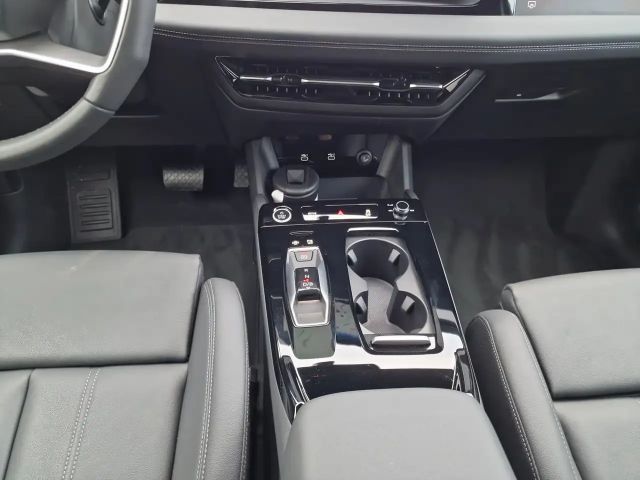 Audi Q6 e-tron S-Line