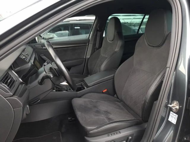 Skoda Superb PlugIn-Hybrid Sportline