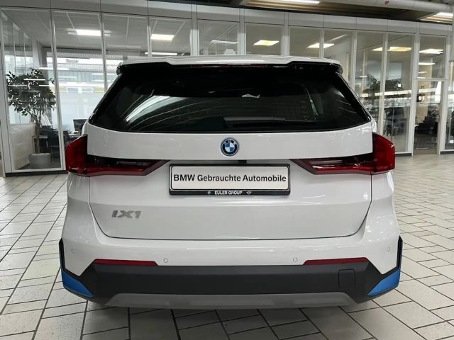 BMW iX1 xDrive