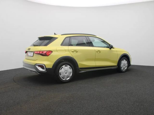 Audi A3 35 TFSI S-Line Sedan