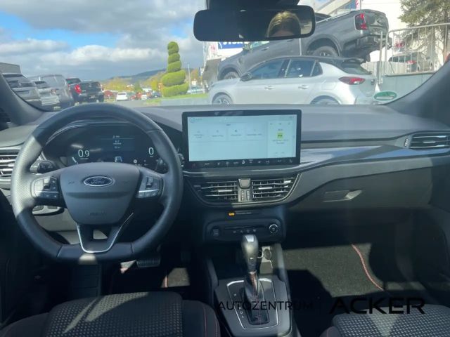 Ford Focus ST Line Wagon