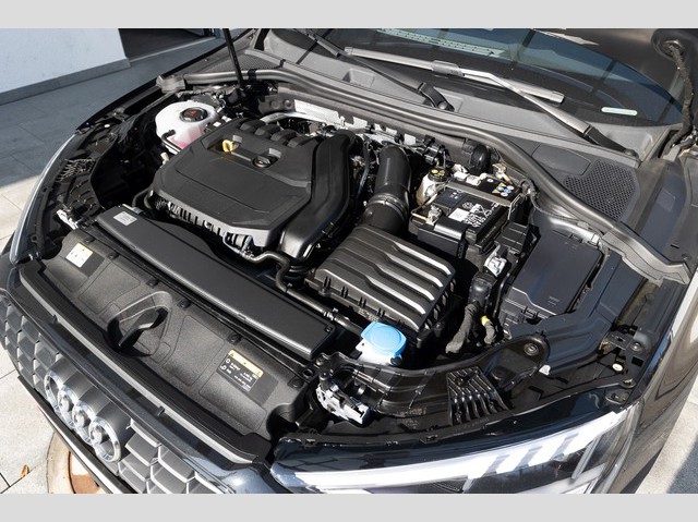 Audi A3 35 TFSI S-Line S-Tronic Sportback